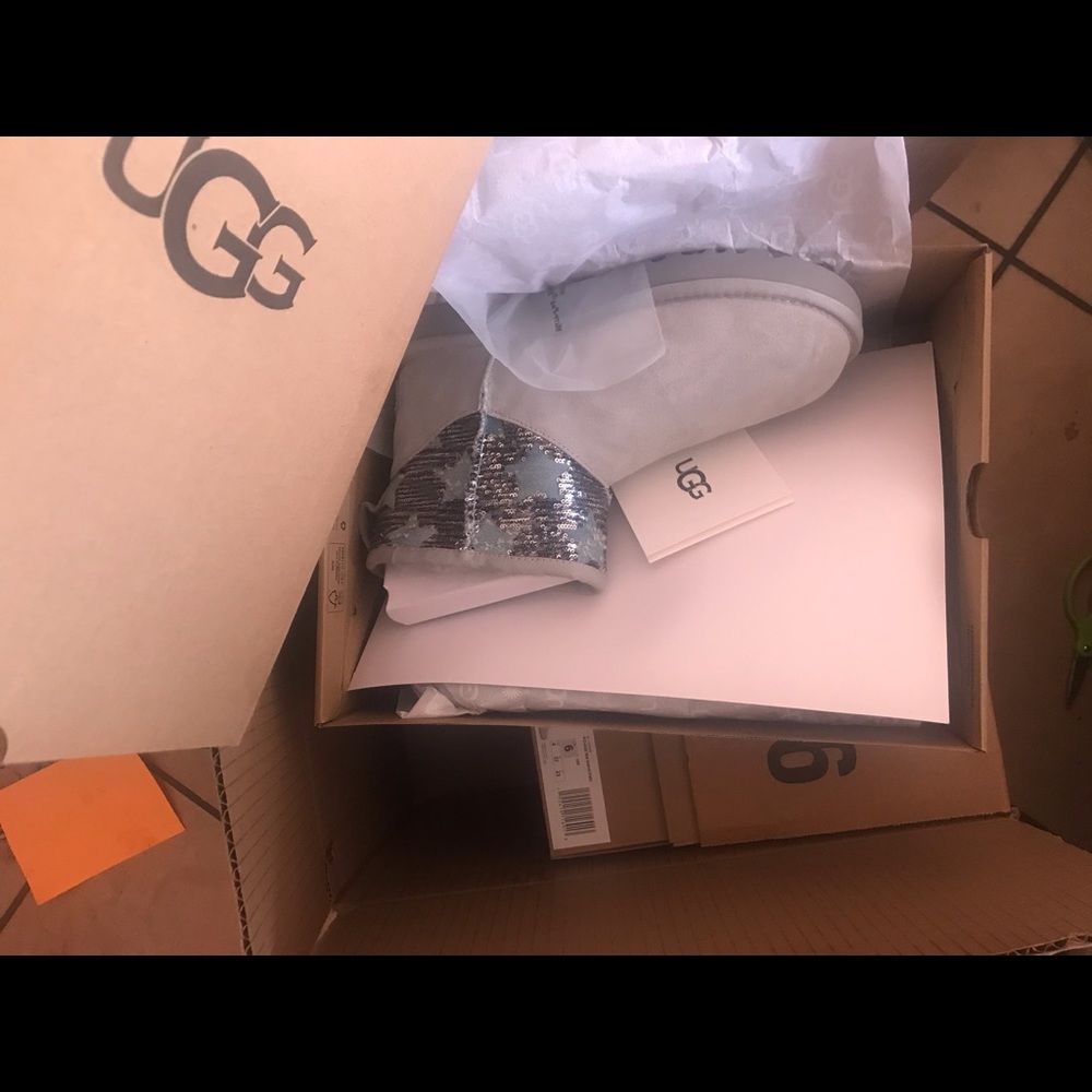 NWT SPARKLE UGG BOOTS